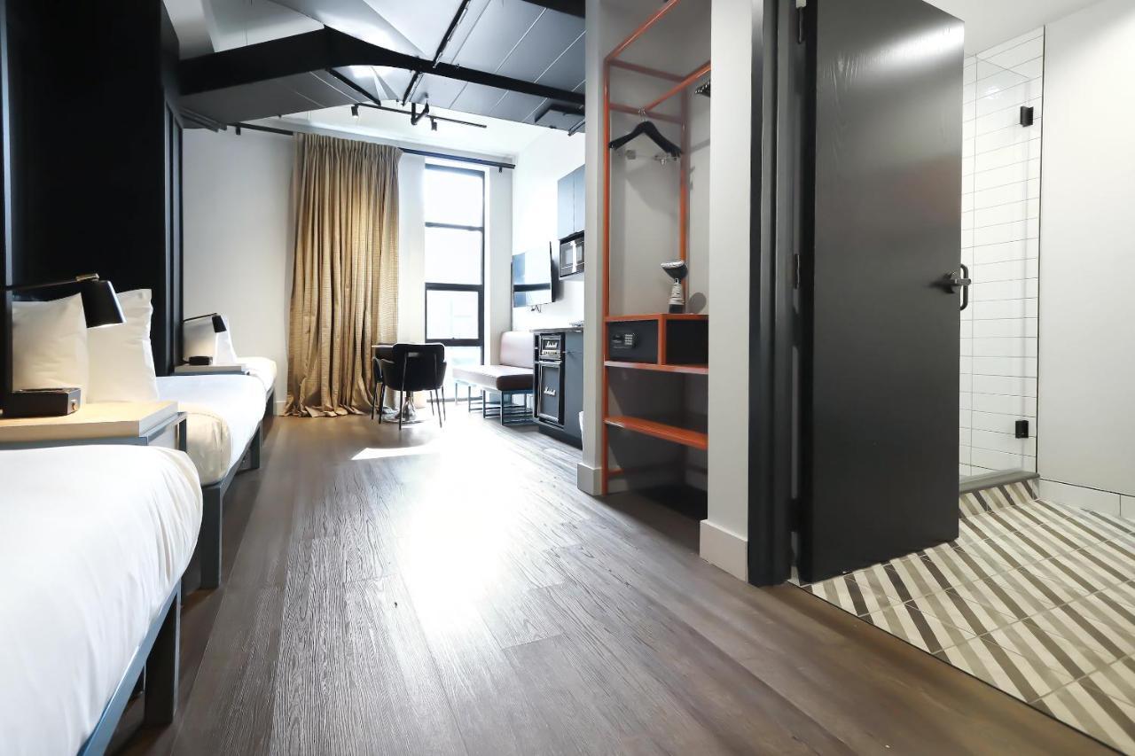 Waymore's & Casual Club Hotel 3*