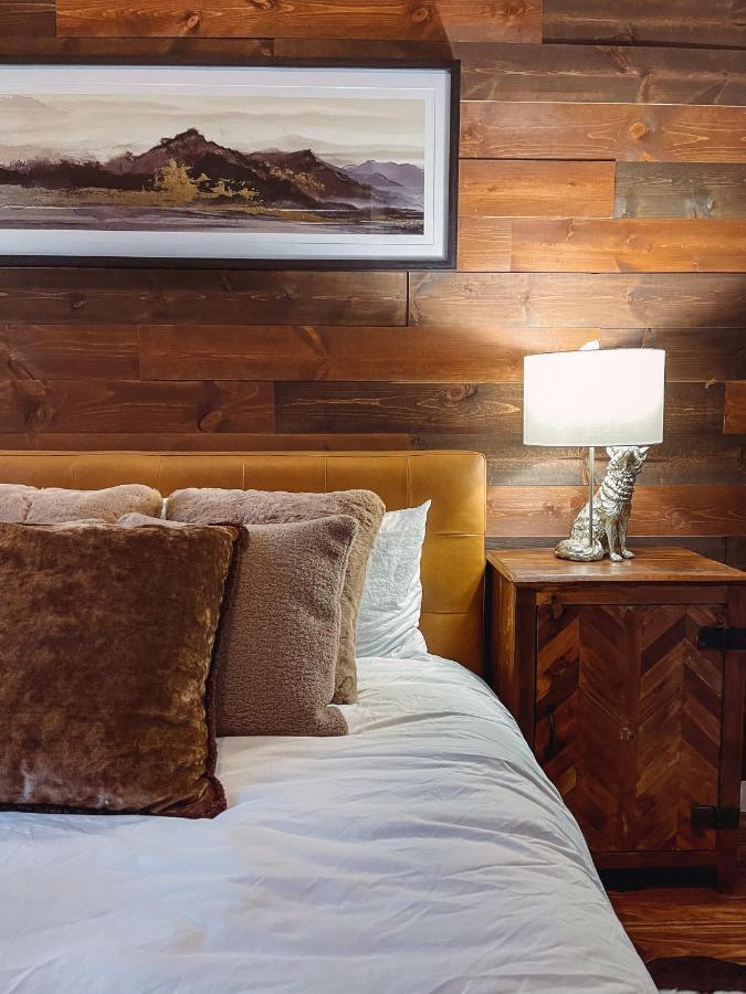Rustic Chic - Boutique Luxe Near Broadway Holiday home *