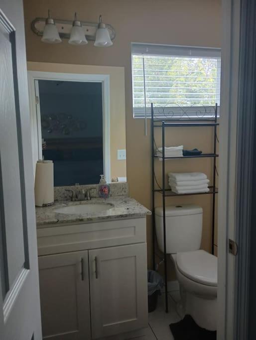 Villa & Near Downtown Nashville