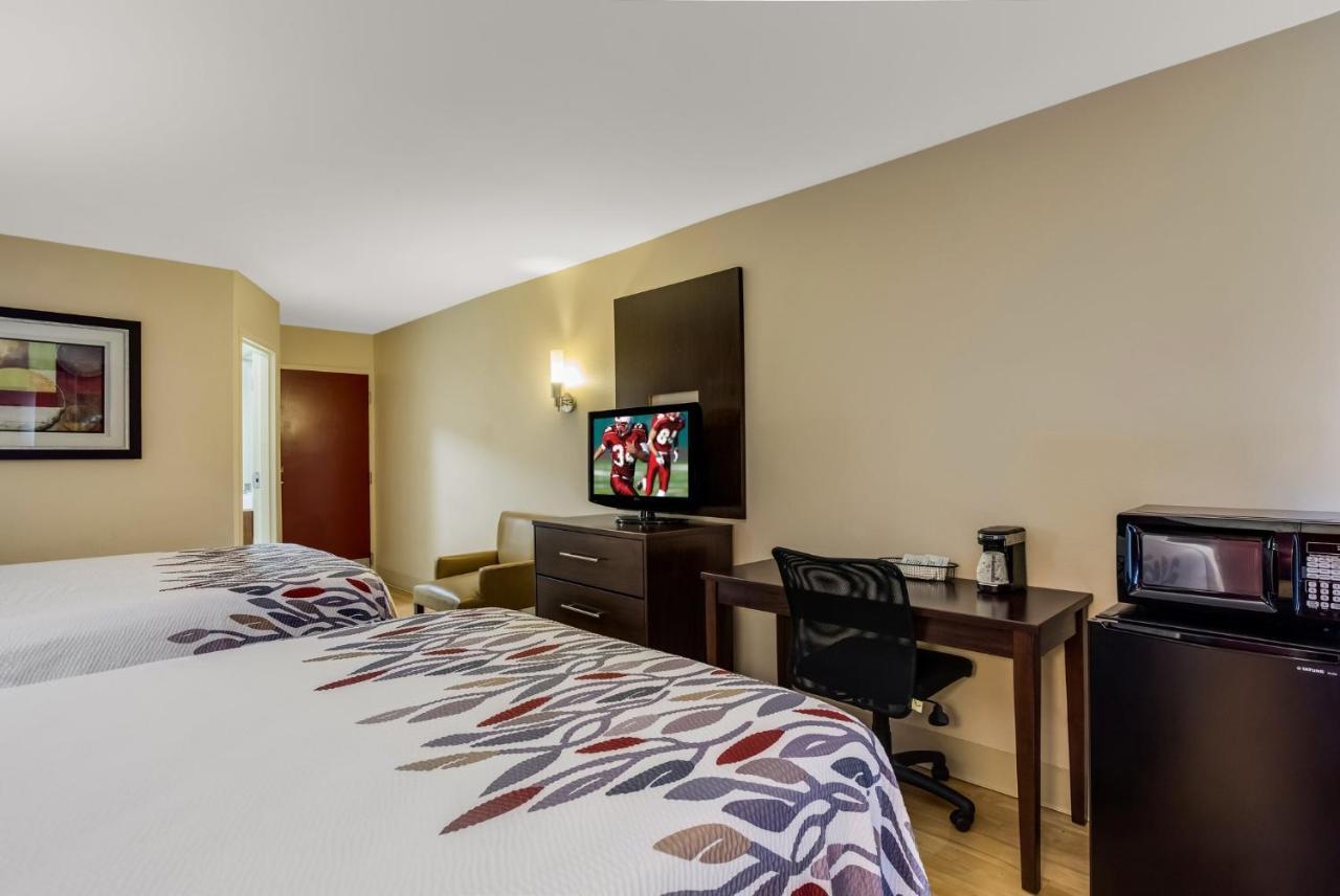 Red Roof - Music Motel Nashville