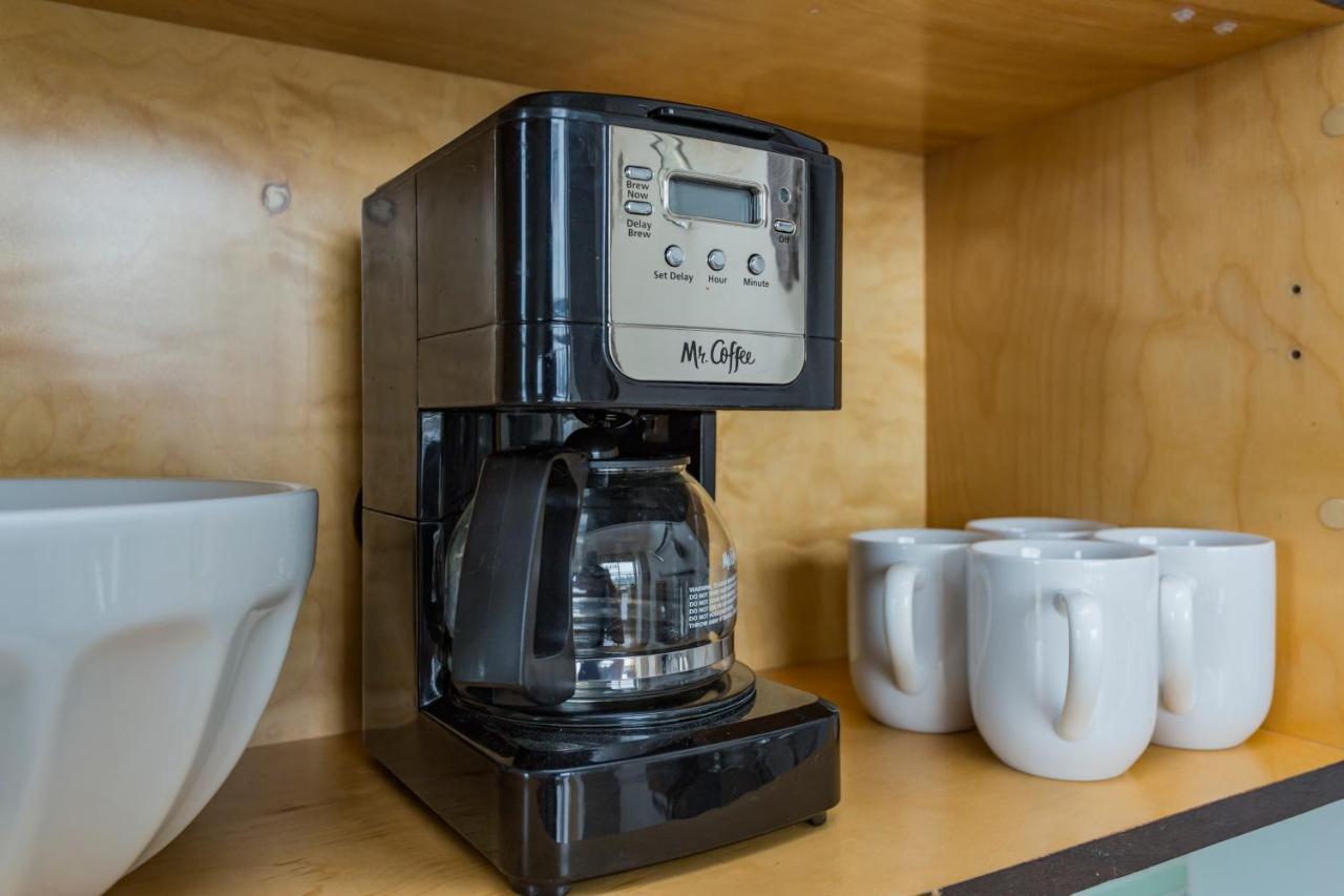 Luxe Two Bedroom Penthouse With Skyline Views, Internet, Gym Holiday home *