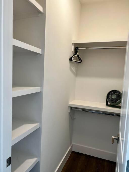 Holiday home Brand New Downtown Home!
