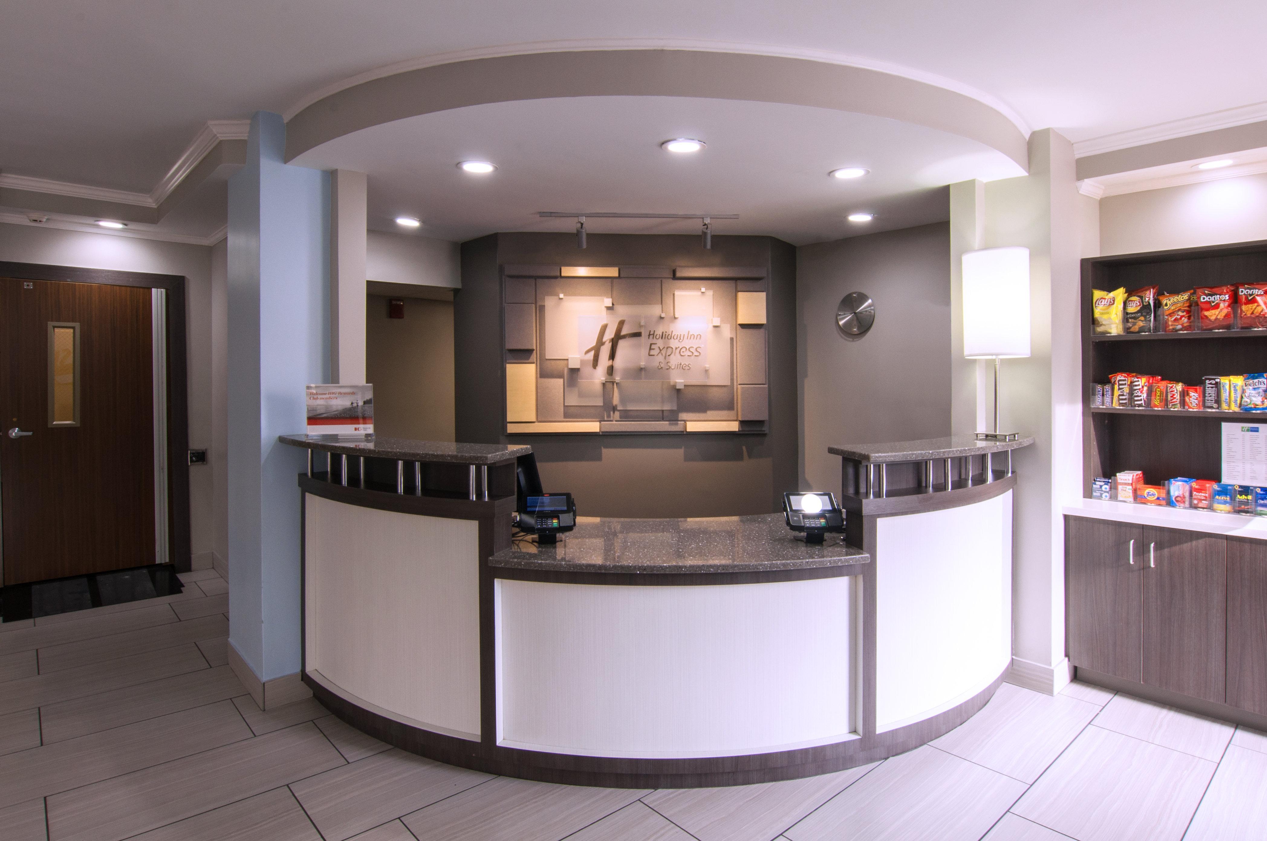 Express & Nashville-i-40 & I-24 Hotel 3*