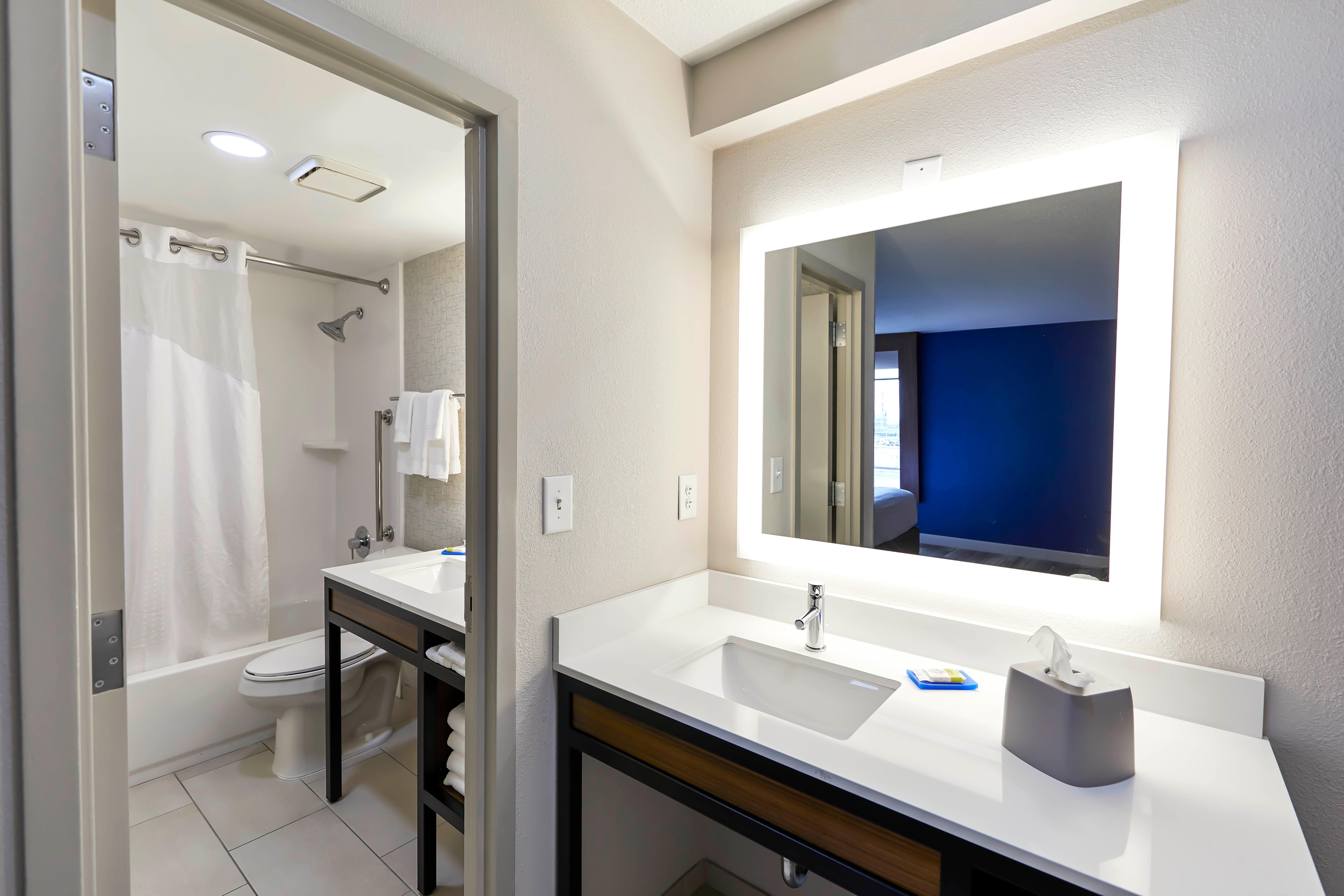 Holiday Express Nashville-downtown - Broadway By Ihg 3*