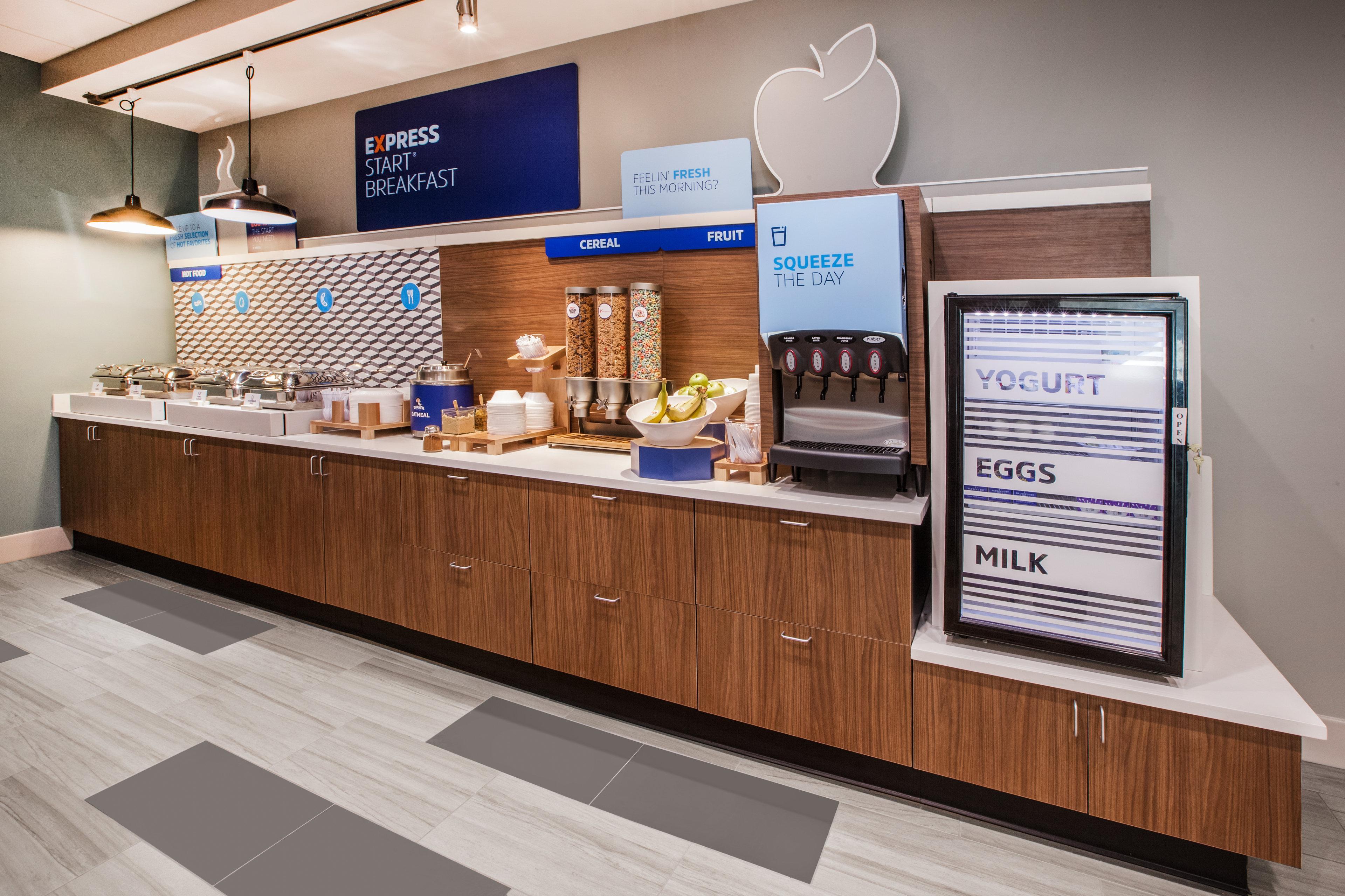 Express & - Metrocenter Downtown By Ihg 3* Nashville