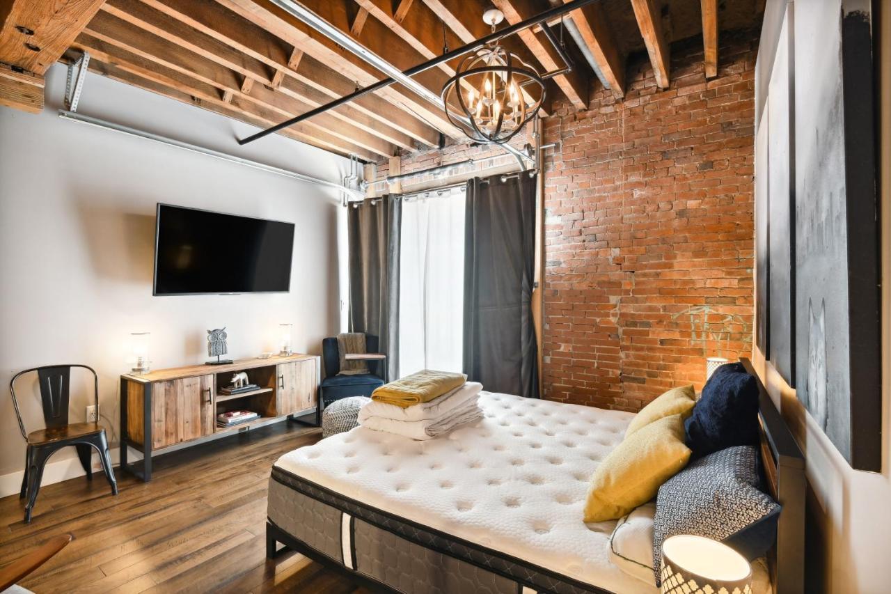 With Pool Access 2 Mi To Downtown Nashville! Apartment Nashville