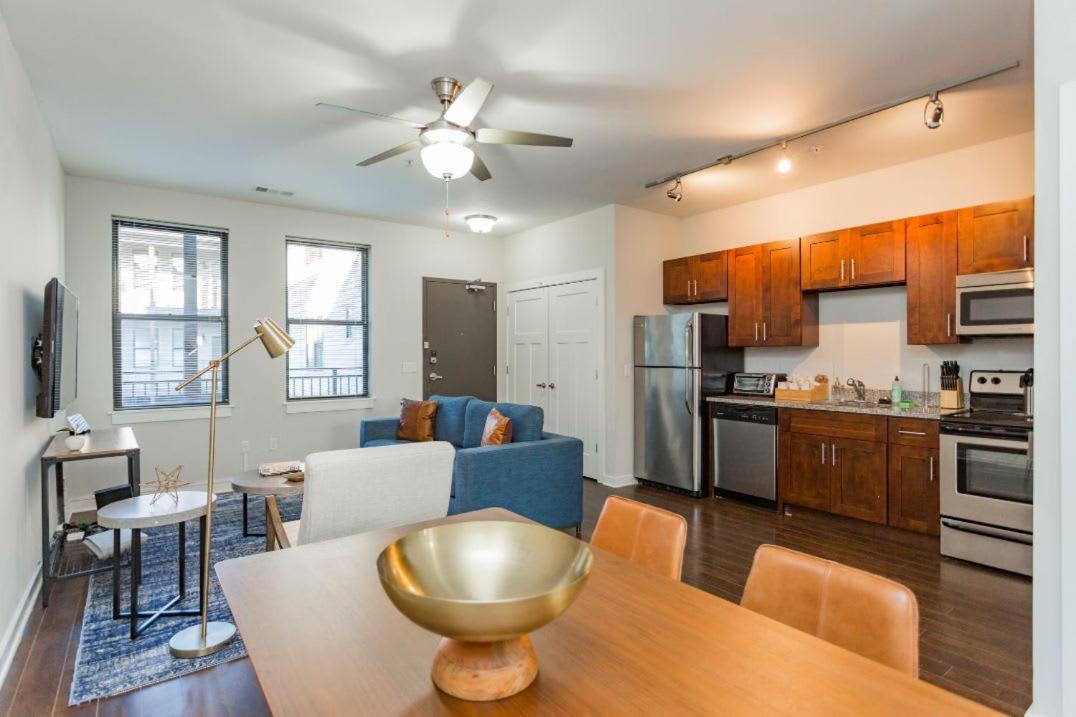 Cozysuites Musicrow Alluring 1br W Free Parking 13 Apartment