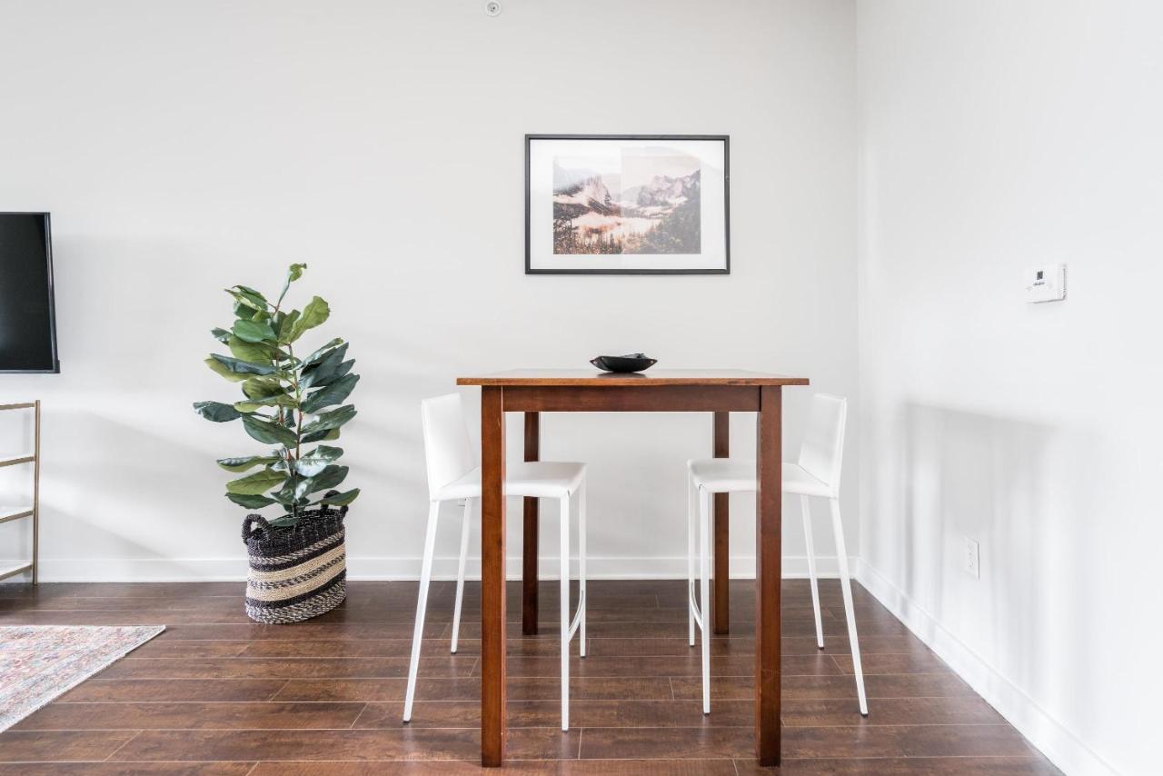 Cozysuites Musicrow Elegant 1br With Free Parking! 21
