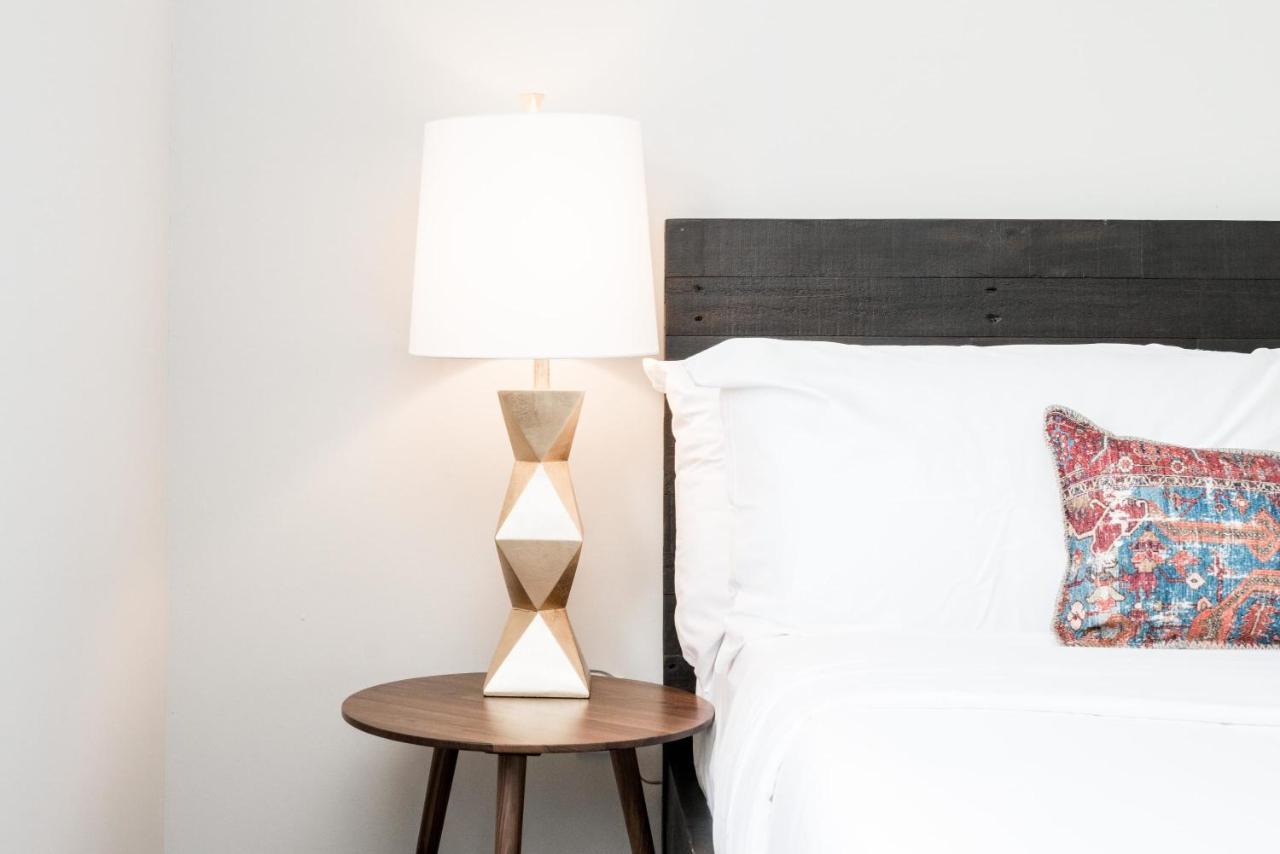 Cozysuites Musicrow Elegant 1br With Free Parking! 21 *