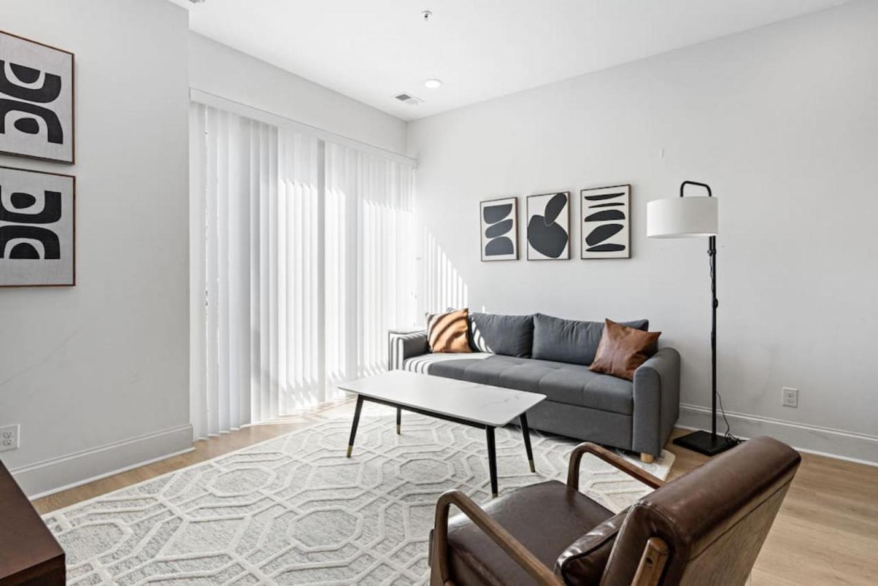 Apartment Hip New Near Broadway And Trendy East Nash With 5 Beds *