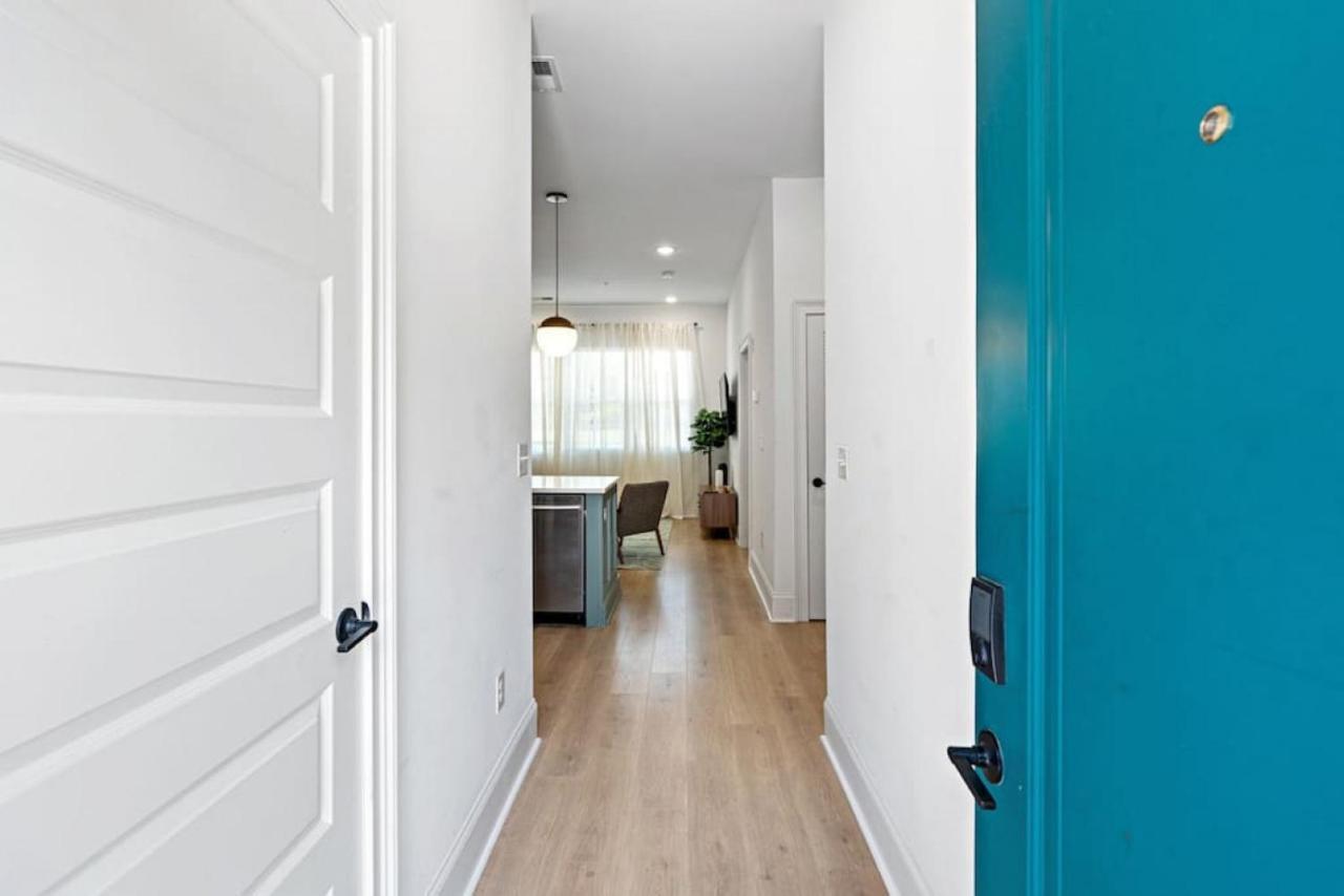 Apartment Luxury Design, Close To Broadway - 4 Beds, 2 Bedrm *