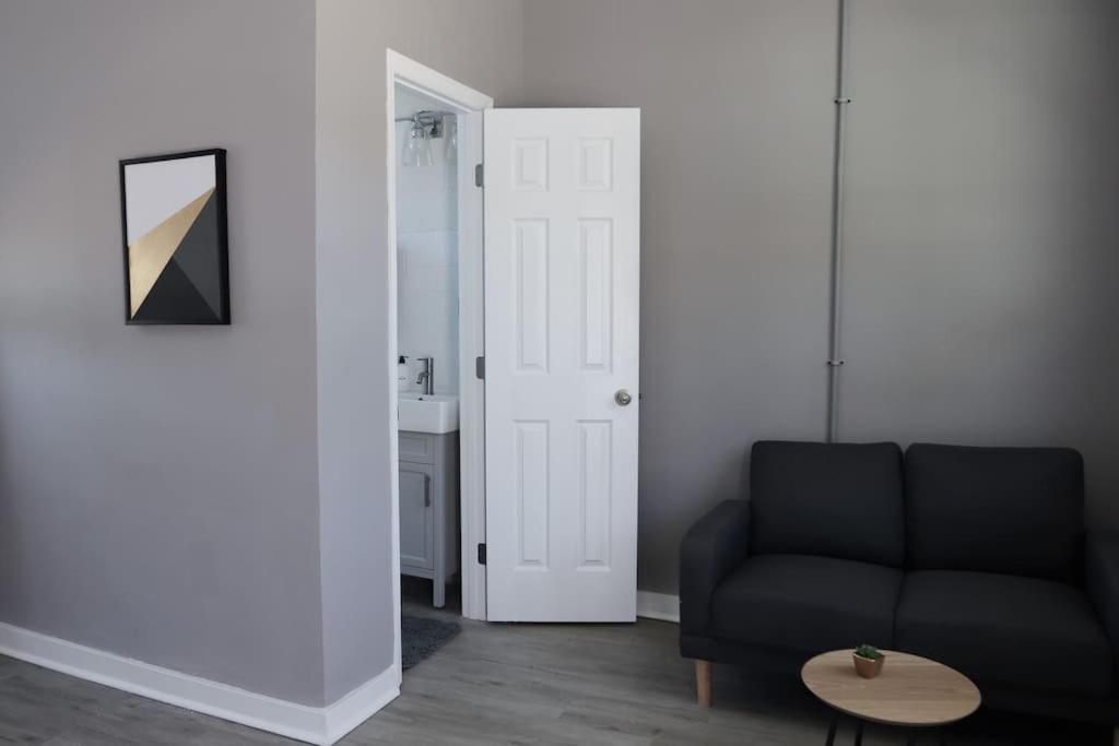 Boutique 1br 10 Mins To Nash *