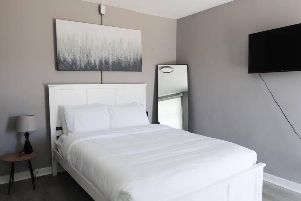 Stylish 1br 10 Mins To Inn *