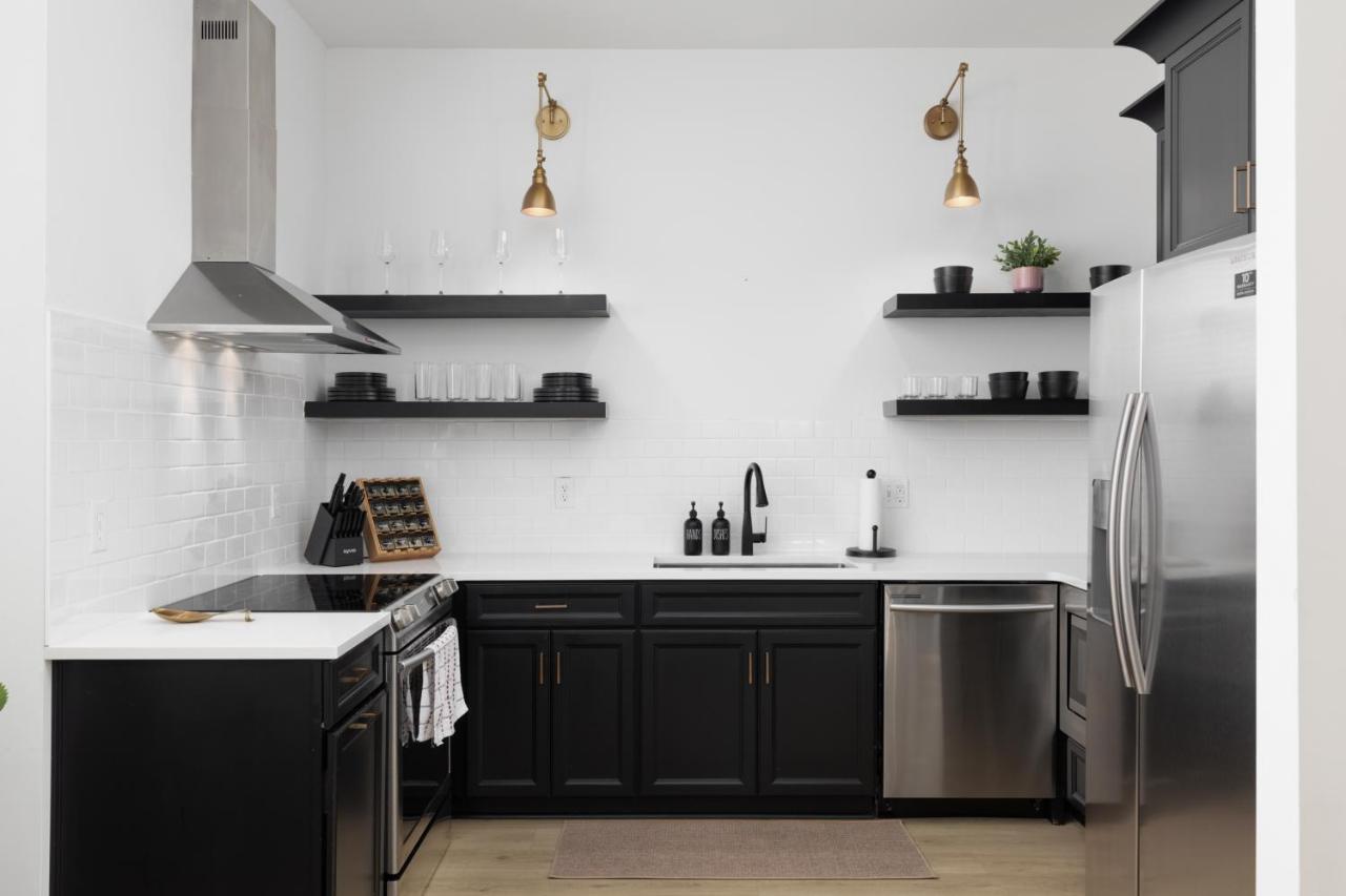 Near Downtown Broadway & Stadium - Free Parking *