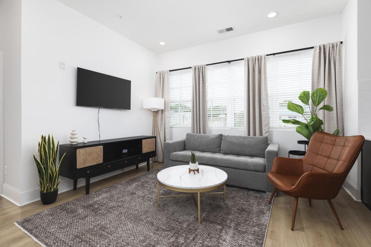 Near Downtown Broadway & Stadium - Free Parking