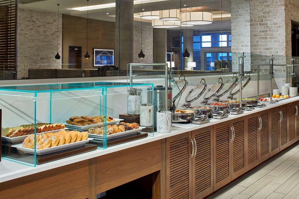 Embassy By Hilton Downtown 3*