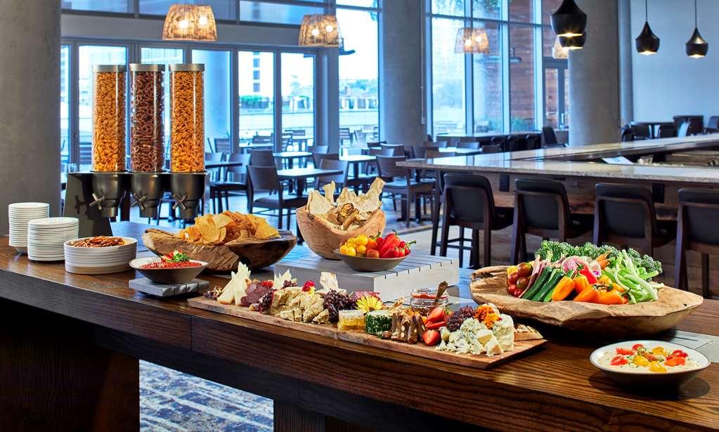 Embassy By Hilton Downtown 3*