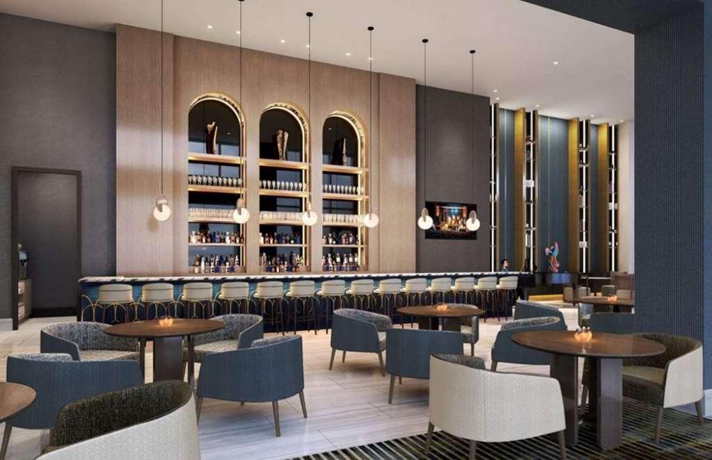 Hotel Hilton Bna Airport Terminal 4*