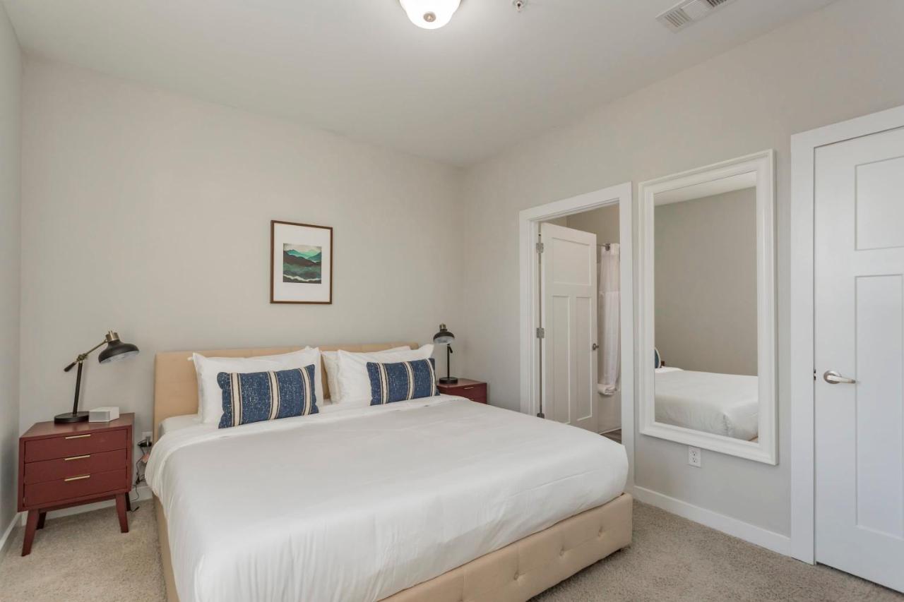 Cozysuites Music Row Stylish 2br-free Parking 29 Apartment *