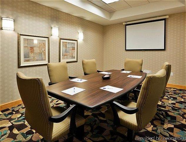 Hotel Holiday Express W-i40 By Ihg 3*