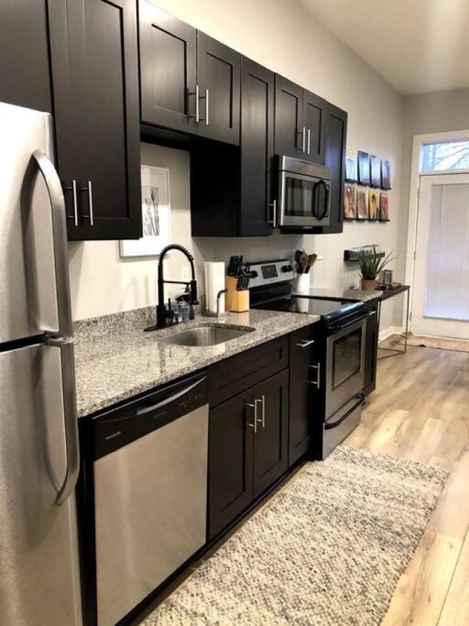 Stylish 2 Bedroom 3 Bed Near Restaurants And Vandy
