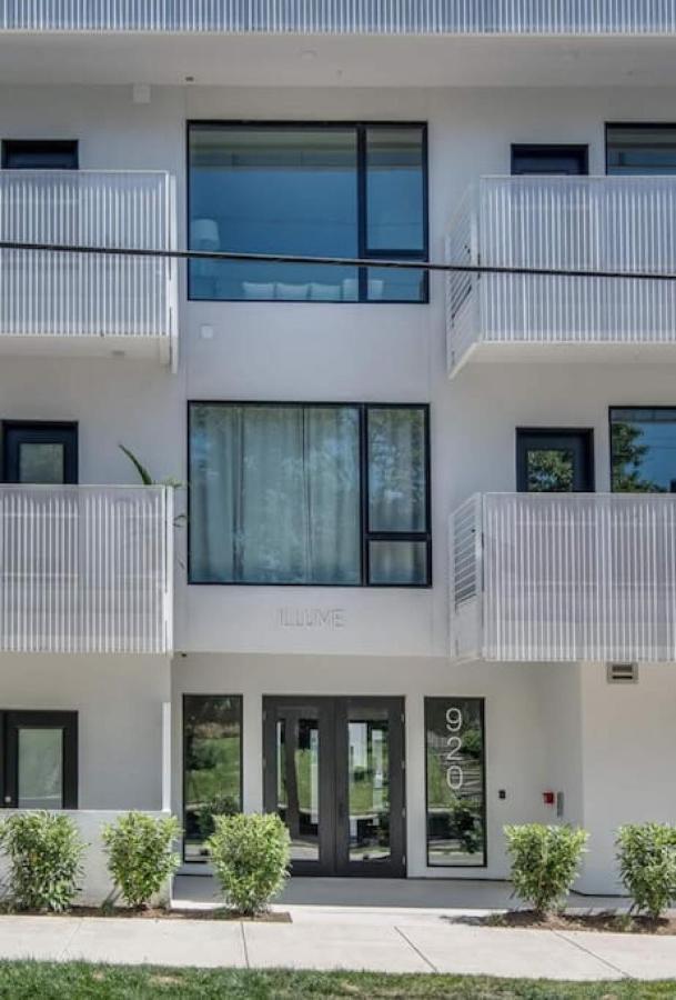 Upscale Cozy With Pool, Patio, Parking * Nashville