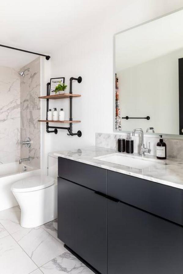 Stunning River View Walk To Downtown Rooftop Patio Apartment Nashville