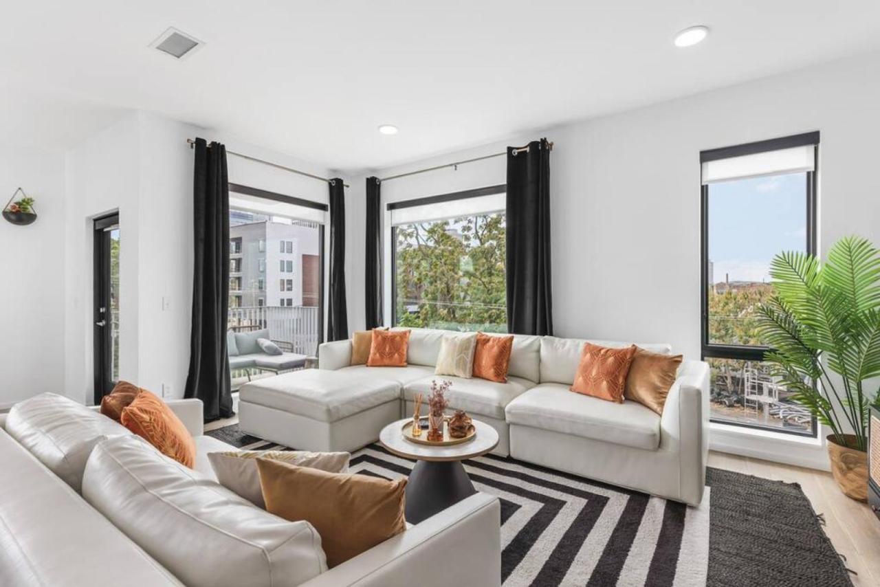 Apartment 3 Bedroom Oasis On The River With 2 Private Patios Nashville