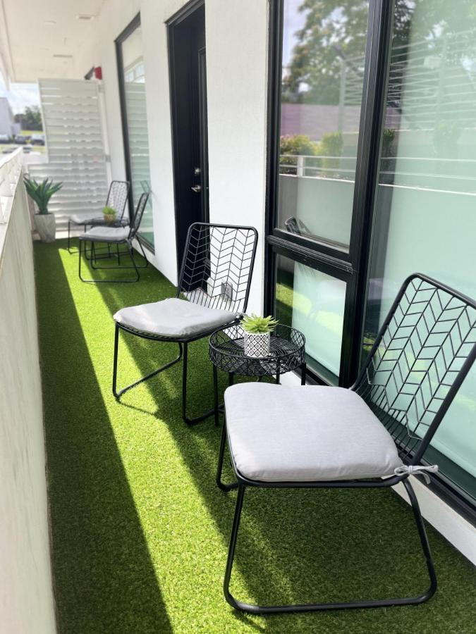 Holiday home Unique With Pool, Patio, Parking *