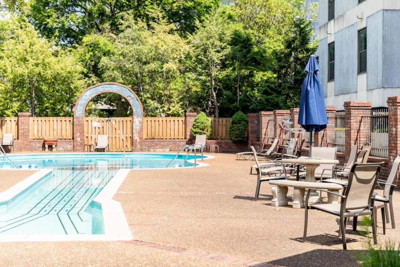 Holiday home Famous Music Row Presidential 2 Bedroom, 2 Bathroom, 4 Beds *