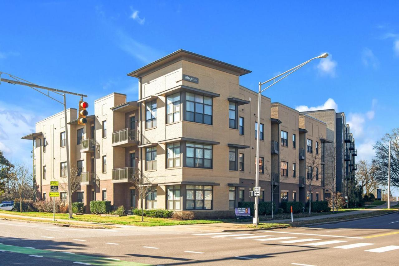 Refreshing 2 Bedroom, 3 Bed W Free Parking Near Restaurants Nashville