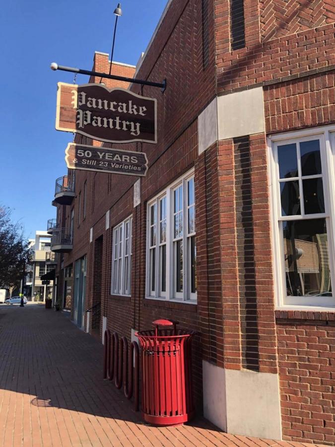 Walk To Vanderbilt And Belmont - Shuffle Board And Free Parking * Nashville