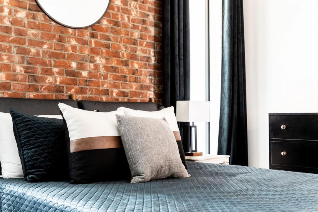 Apartment Stunning River View Walk To Downtown Rooftop Patio Nashville