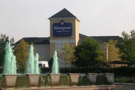 Homewood Airport 3*