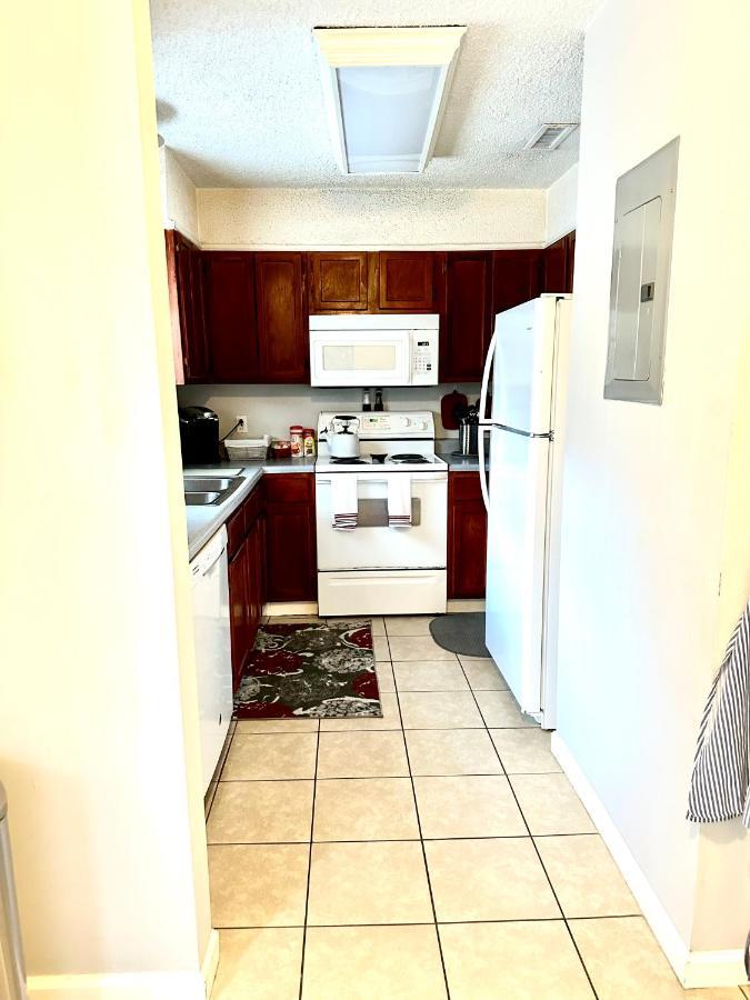 Apartment Lovely 2-bedroom W/balcony And Free Parking Nashville