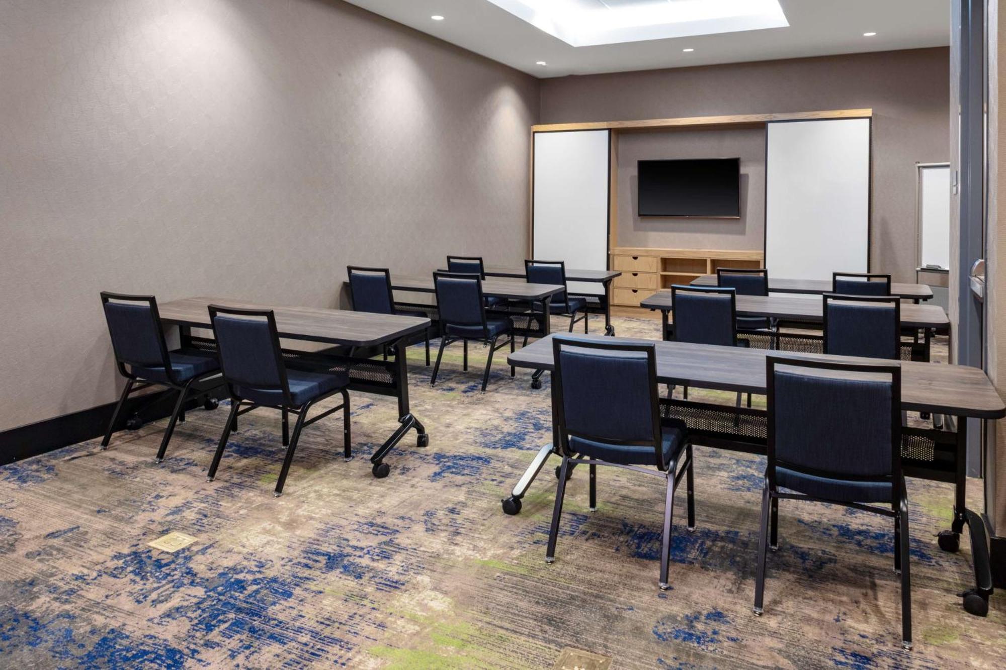 Hyatt House Downtown-convention Center