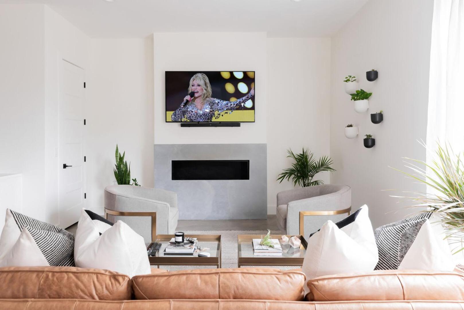 Nash Chic Near Dt Rooftop Luxe Comfort Holiday home *