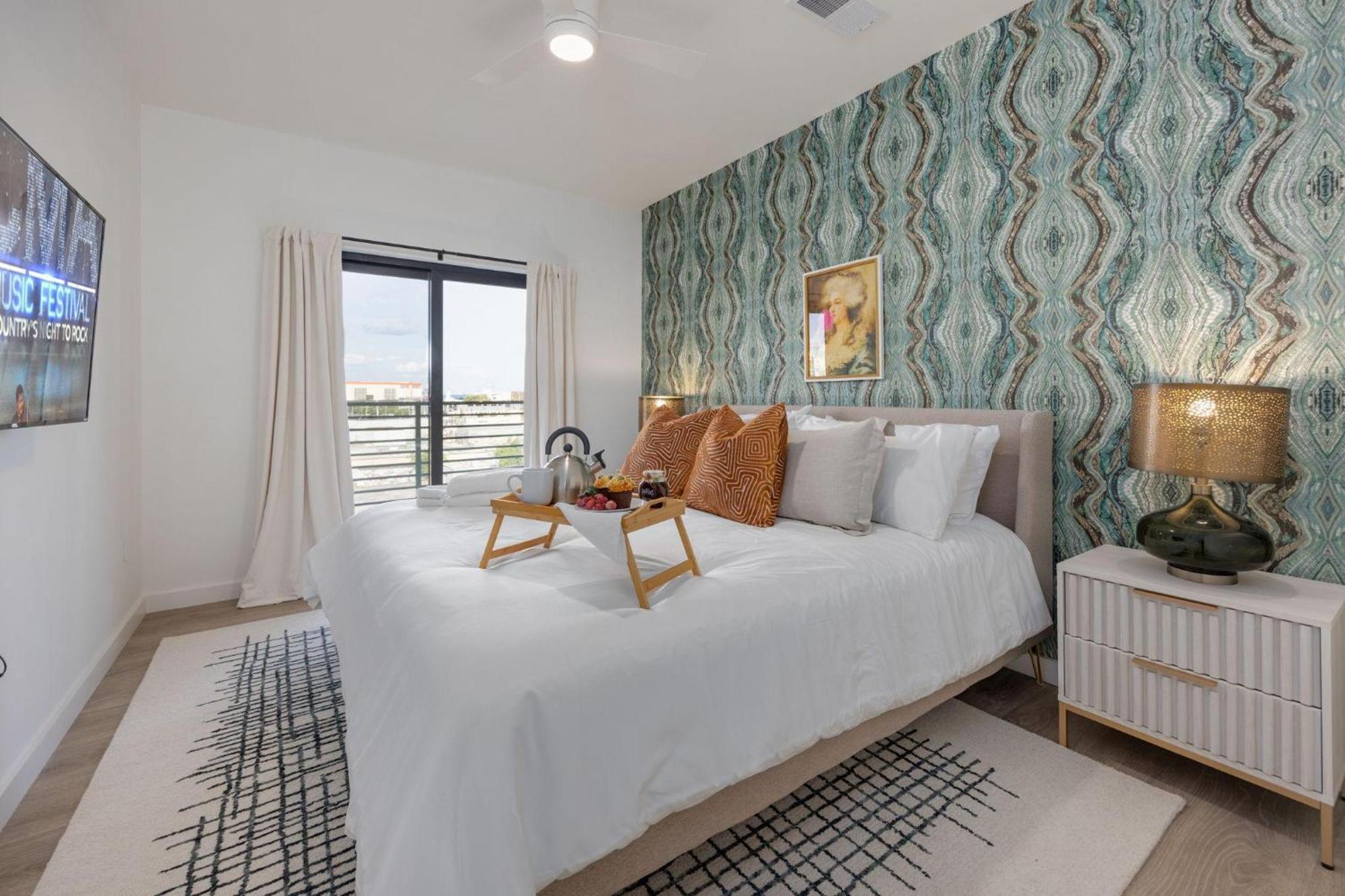 Hyve - Zest - Pool & Gym - Get Ready Vanities