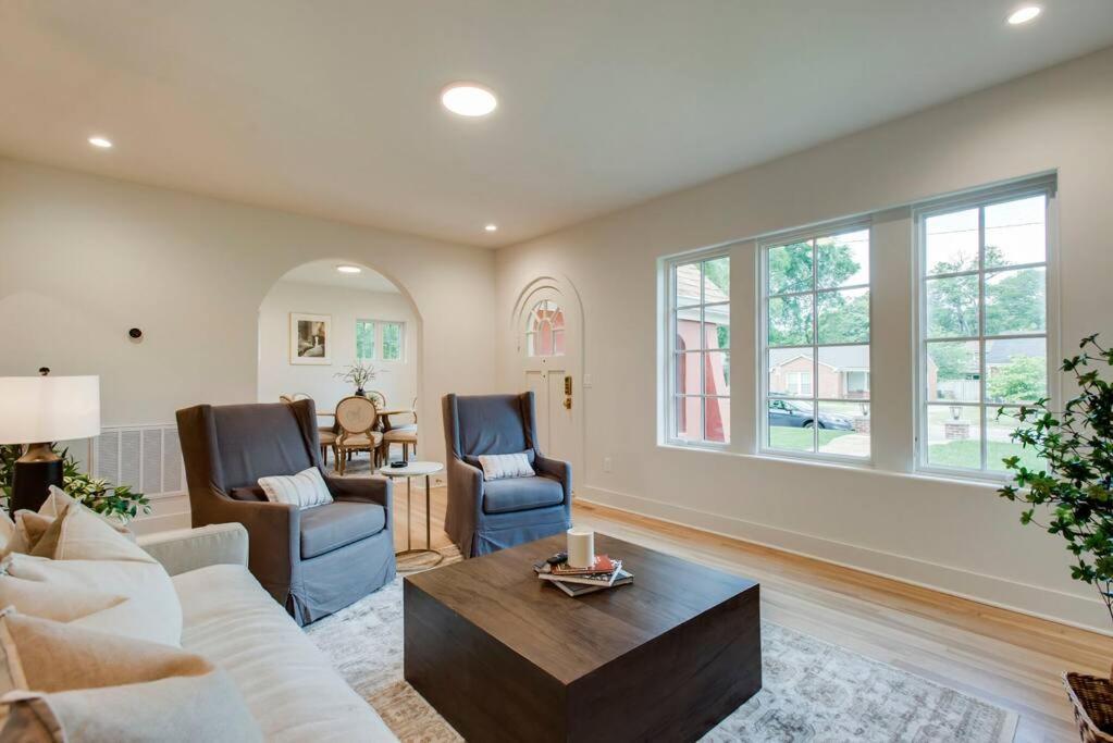 Lux West Nash Tudor 4mi To Dt Sleeps 9 * Nashville