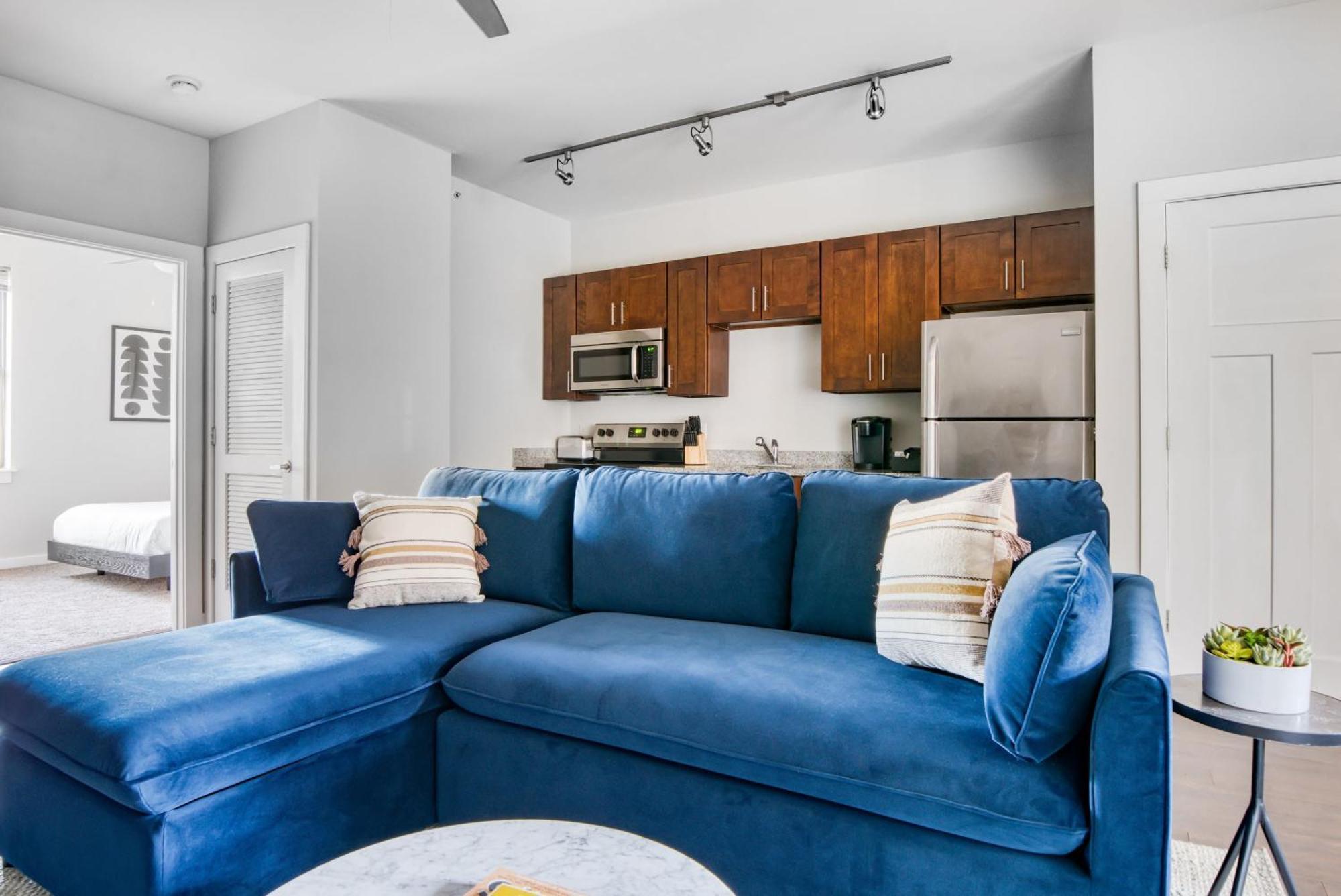 Cozysuites Music Row Charming 1br Free Parking 34 *