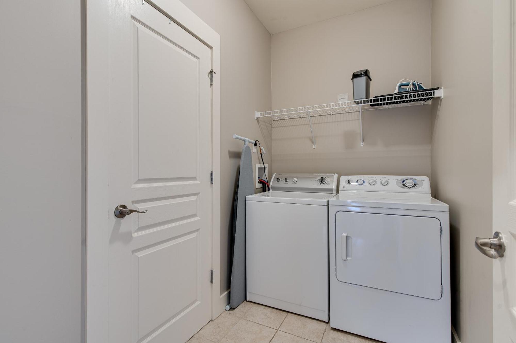 Apartment With Balcony Close To Broadway Nashville