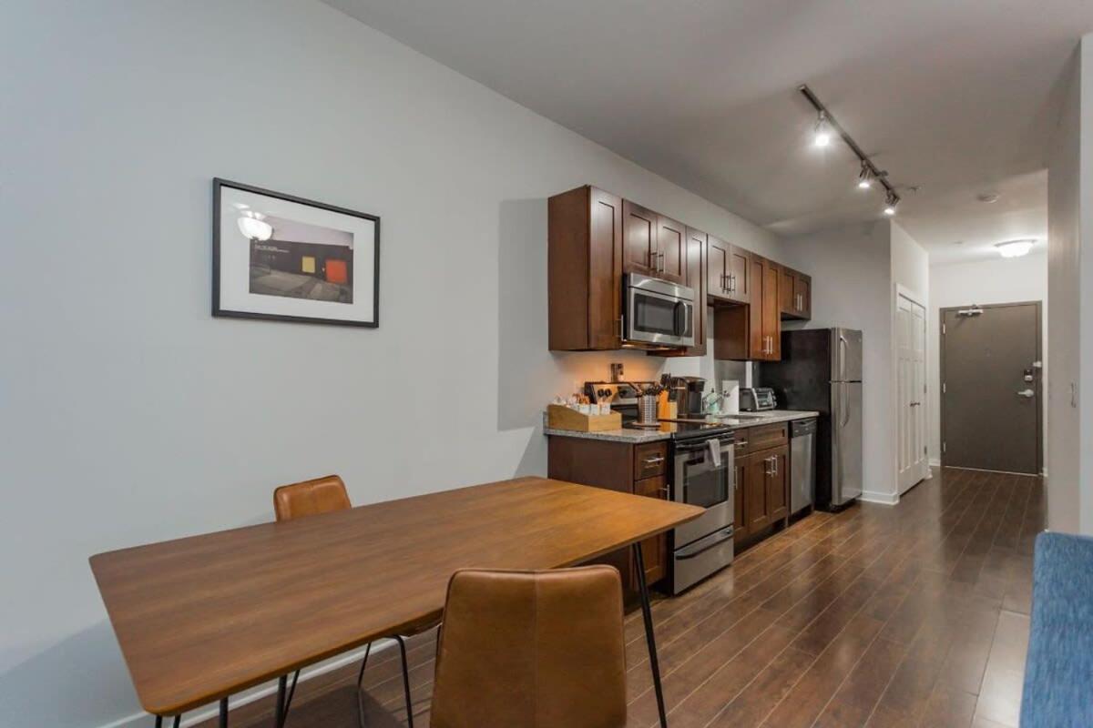 Cozysuites Musicrow Astonishing With Free Parking 38 Apartment Nashville