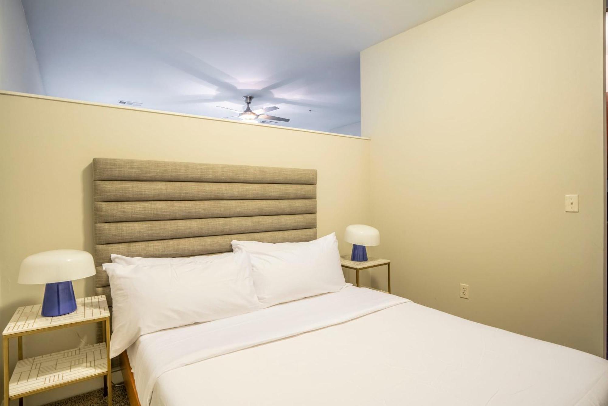 Cozysuites Musicrow Astonishing With Free Parking 23