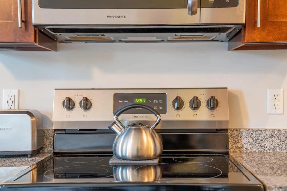 Cozysuites Musicrow Astonishing Sdo With Free Parking 08 Apartment Nashville