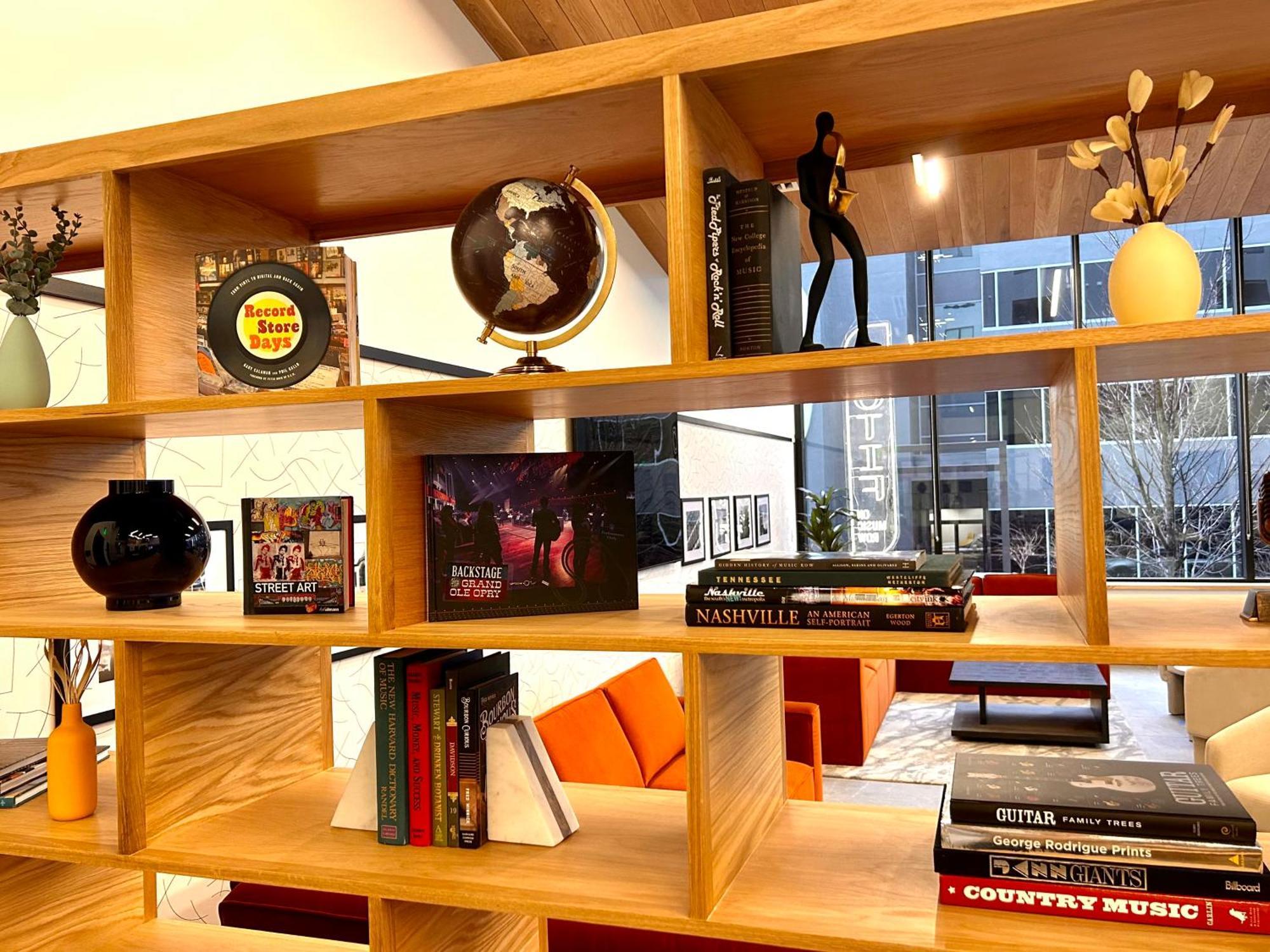 Motif Nashville's On Music Row 4*