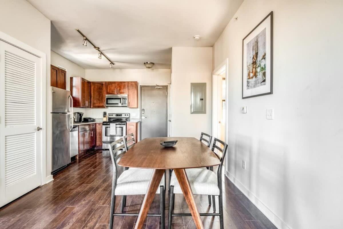 Cozysuites Music Row Spacious 2br W Free Parking46 Nashville