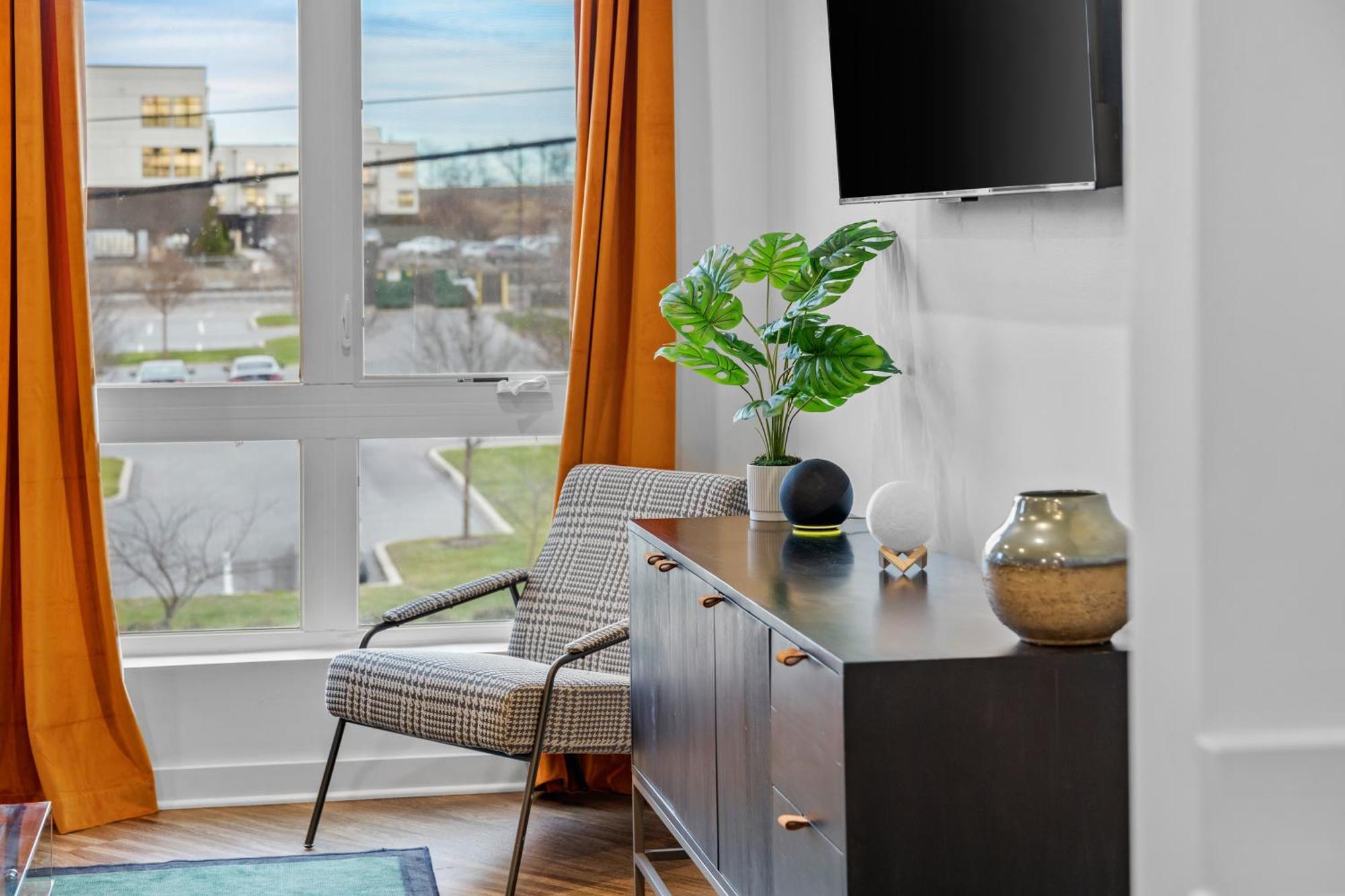 Apartment Modern, Free Parking, Walk To Everything Nashville
