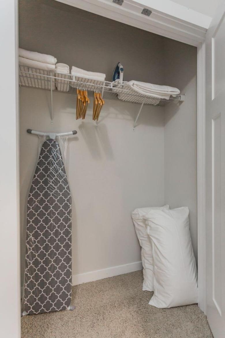 Two Cozysuites Stylish Music Row With Parking Nashville