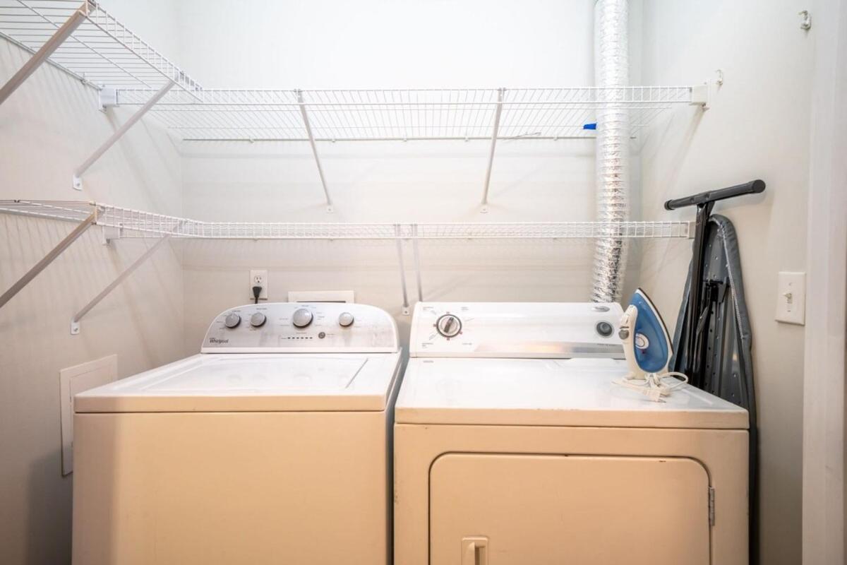 Cozysuites Two Spacious Music Row With Parking Apartment *