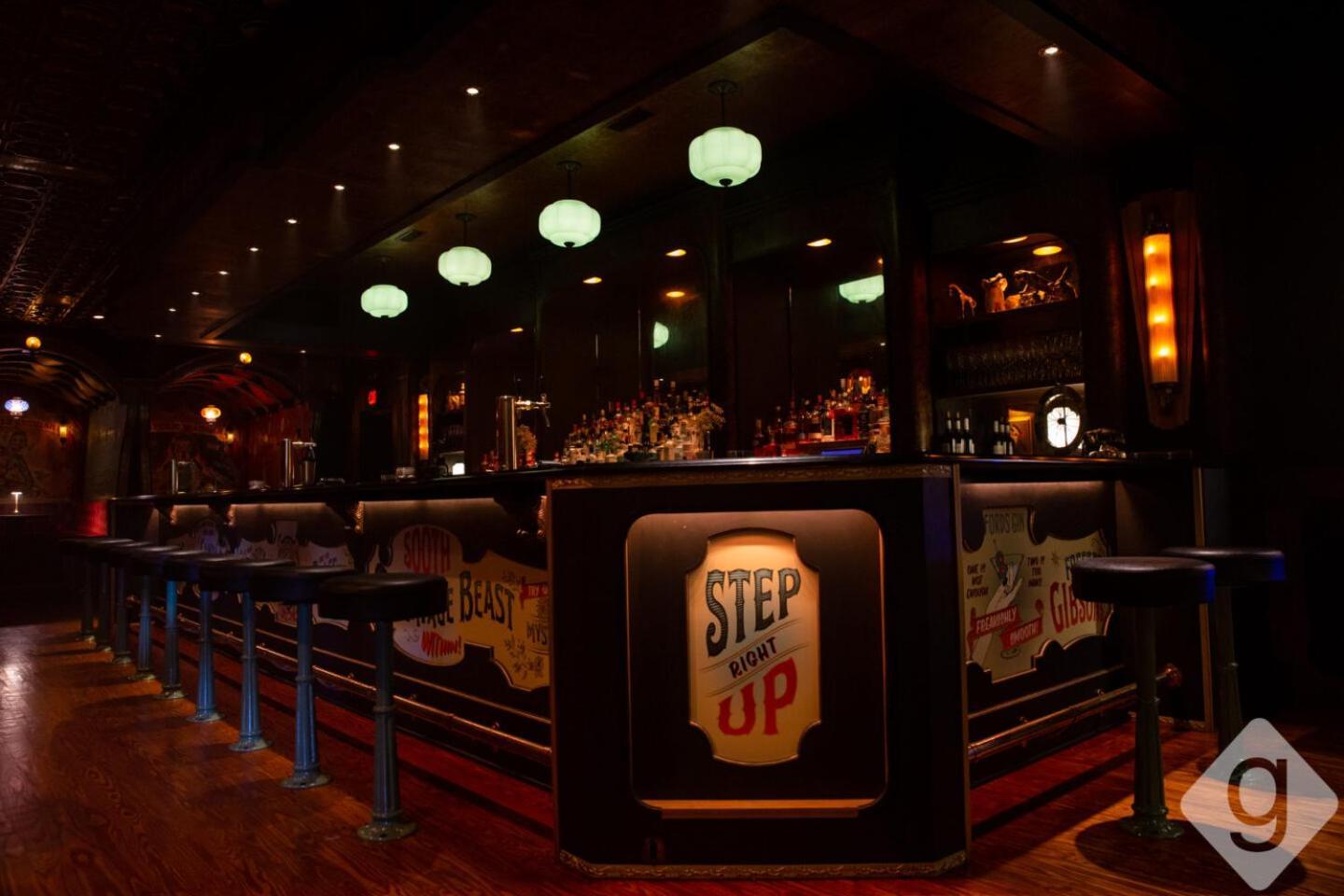 Modern Luxury With Rooftop Deck, 3 Mi To Downtown * Nashville